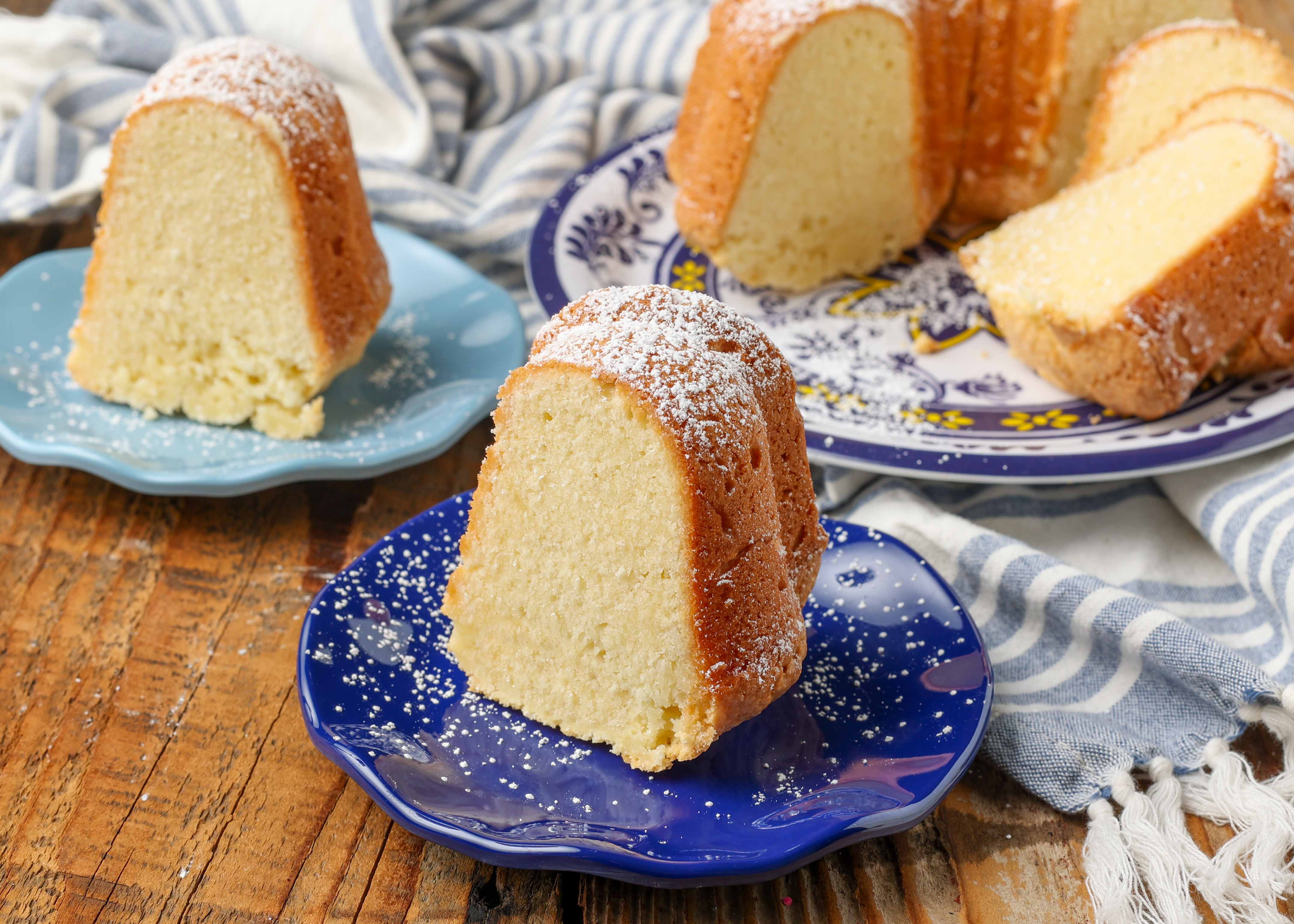 Old Fashioned Pound Cake