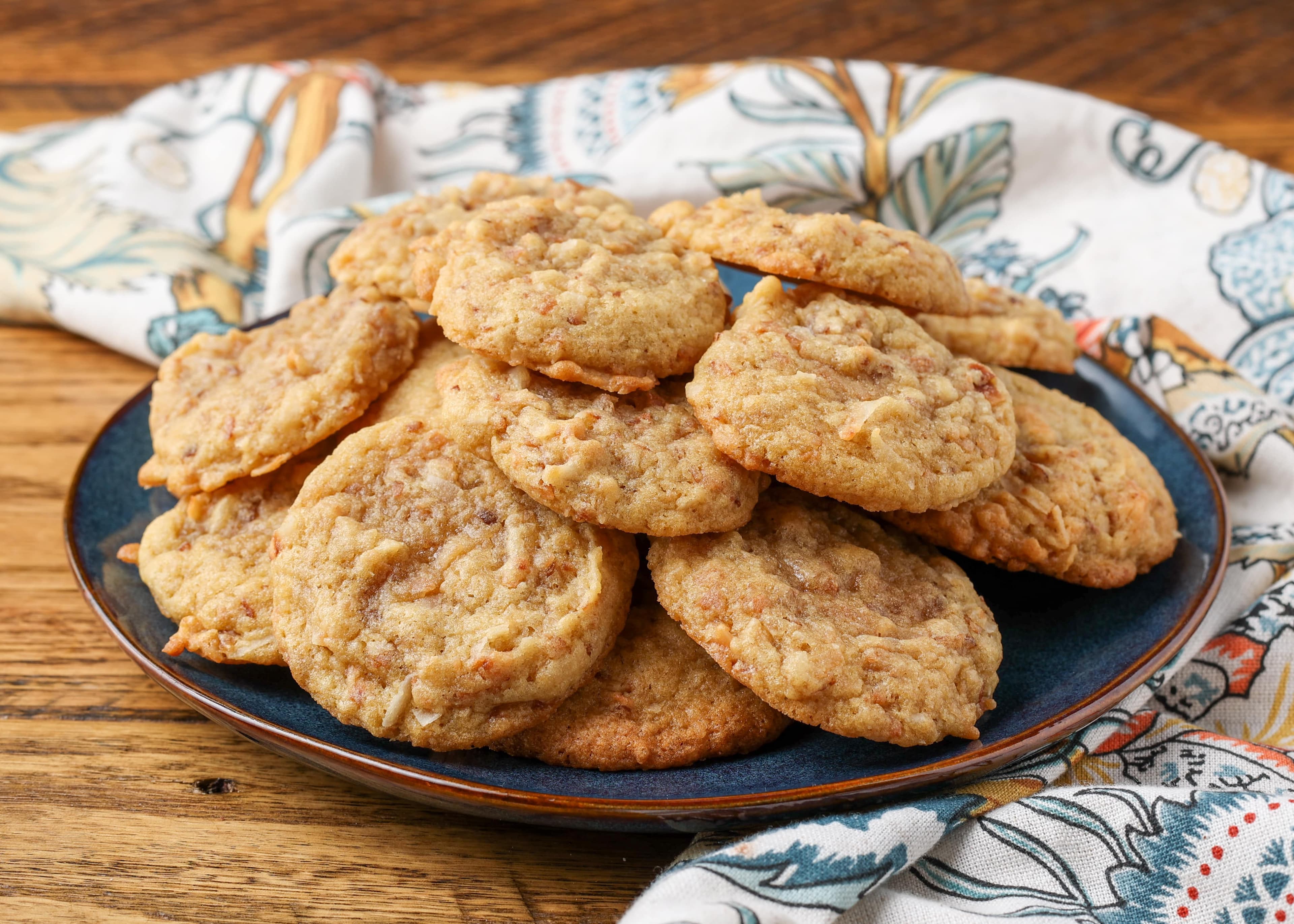 Chewy Coconut Cookies