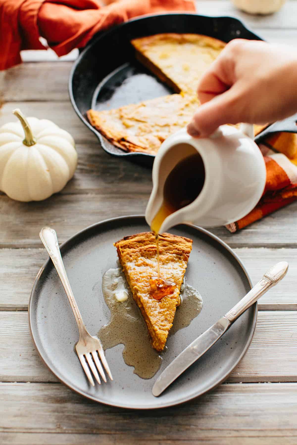 Oatmeal Pumpkin Dutch Baby