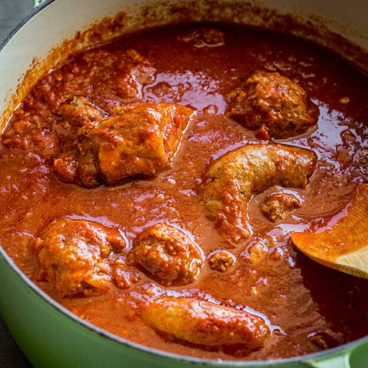 Italian Sunday Gravy (Sugo)