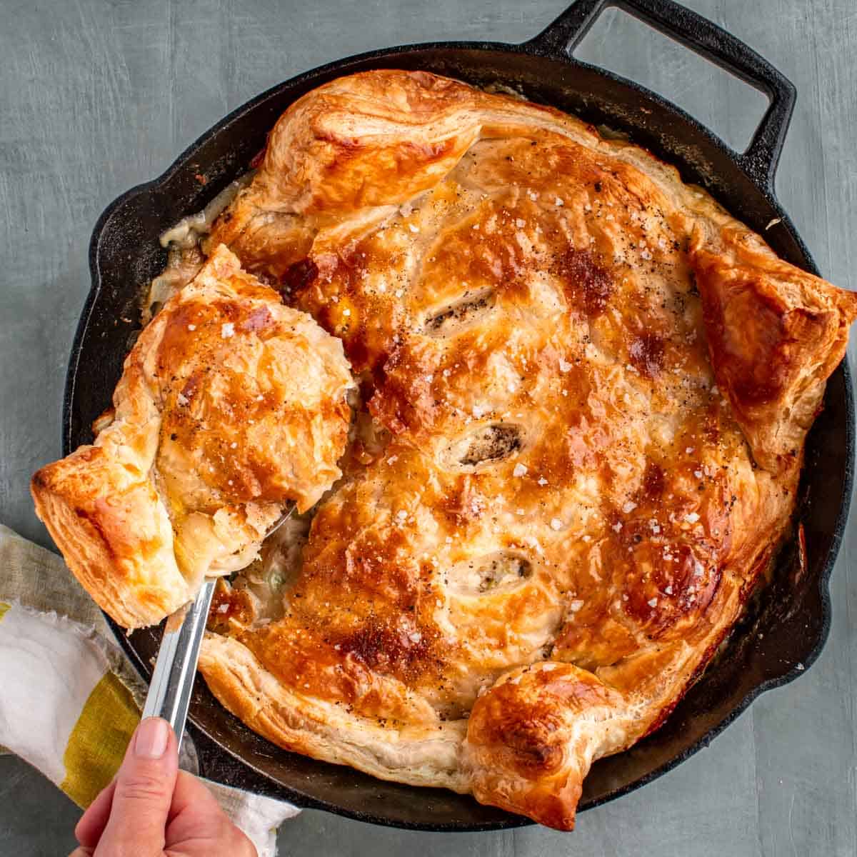 Recipe for Turkey Pot Pie with Puff Pastry