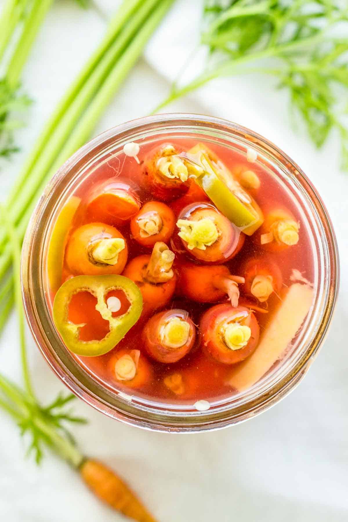 Quick Pickled Carrots with Ginger