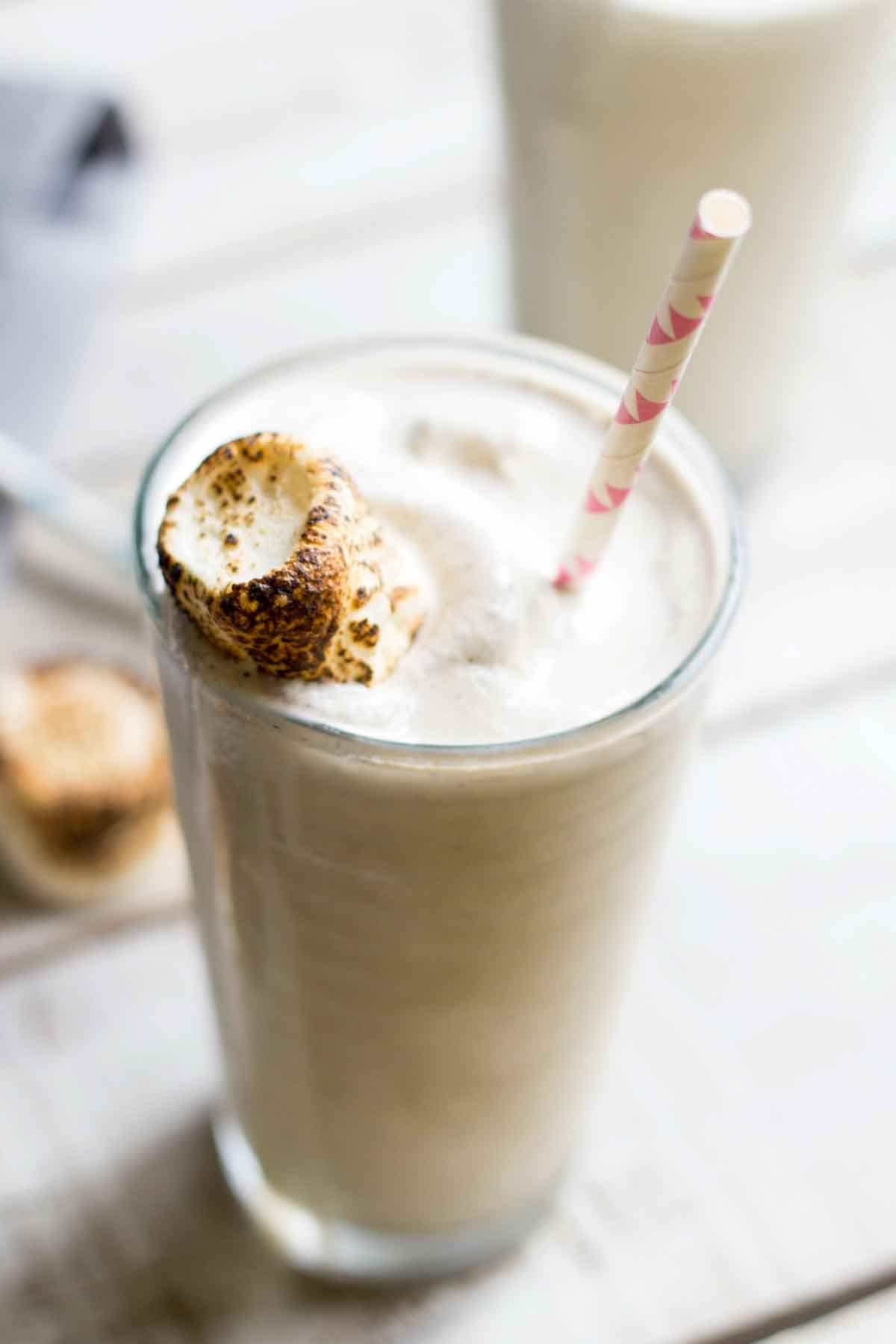 Easy Toasted Marshmallow Milkshakes