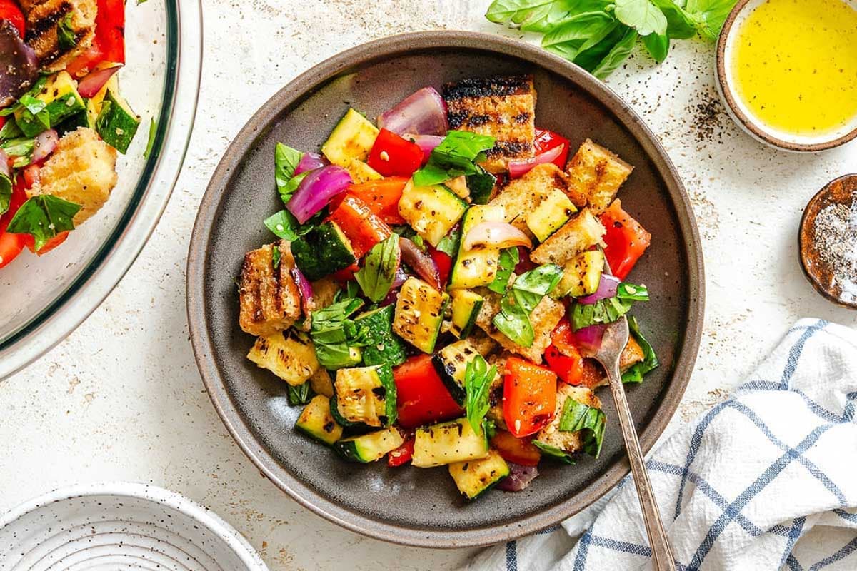 Easy Recipe for Grilled Panzanella Salad