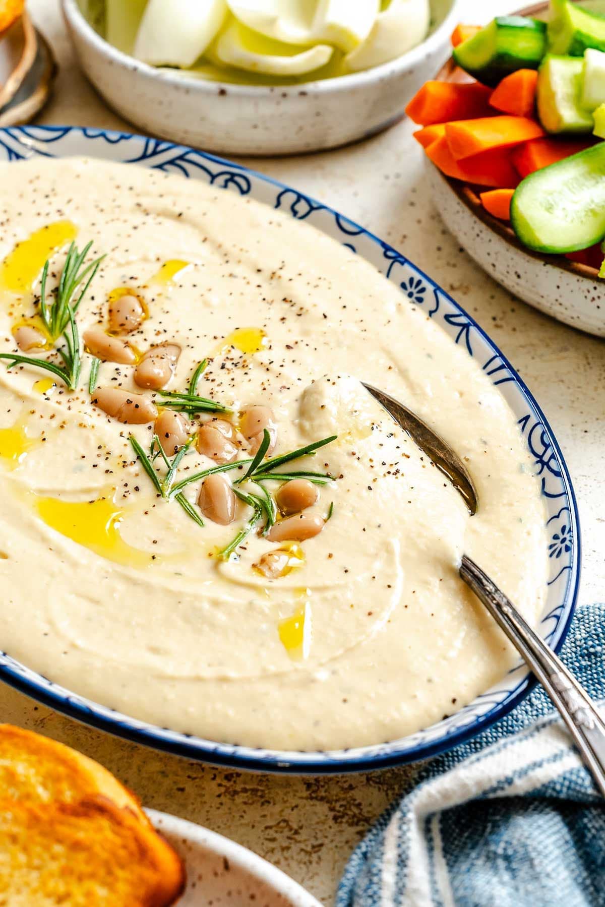 White Cannellini Bean Dip
