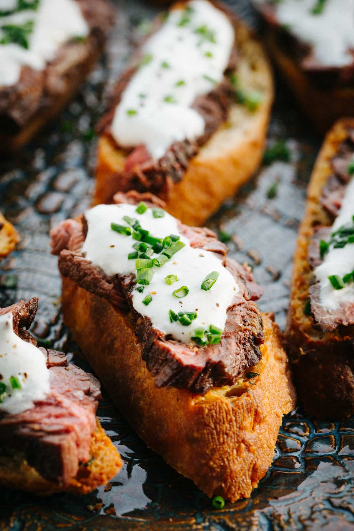 Garlic Butter Steak Crostini with Horseradish Cream