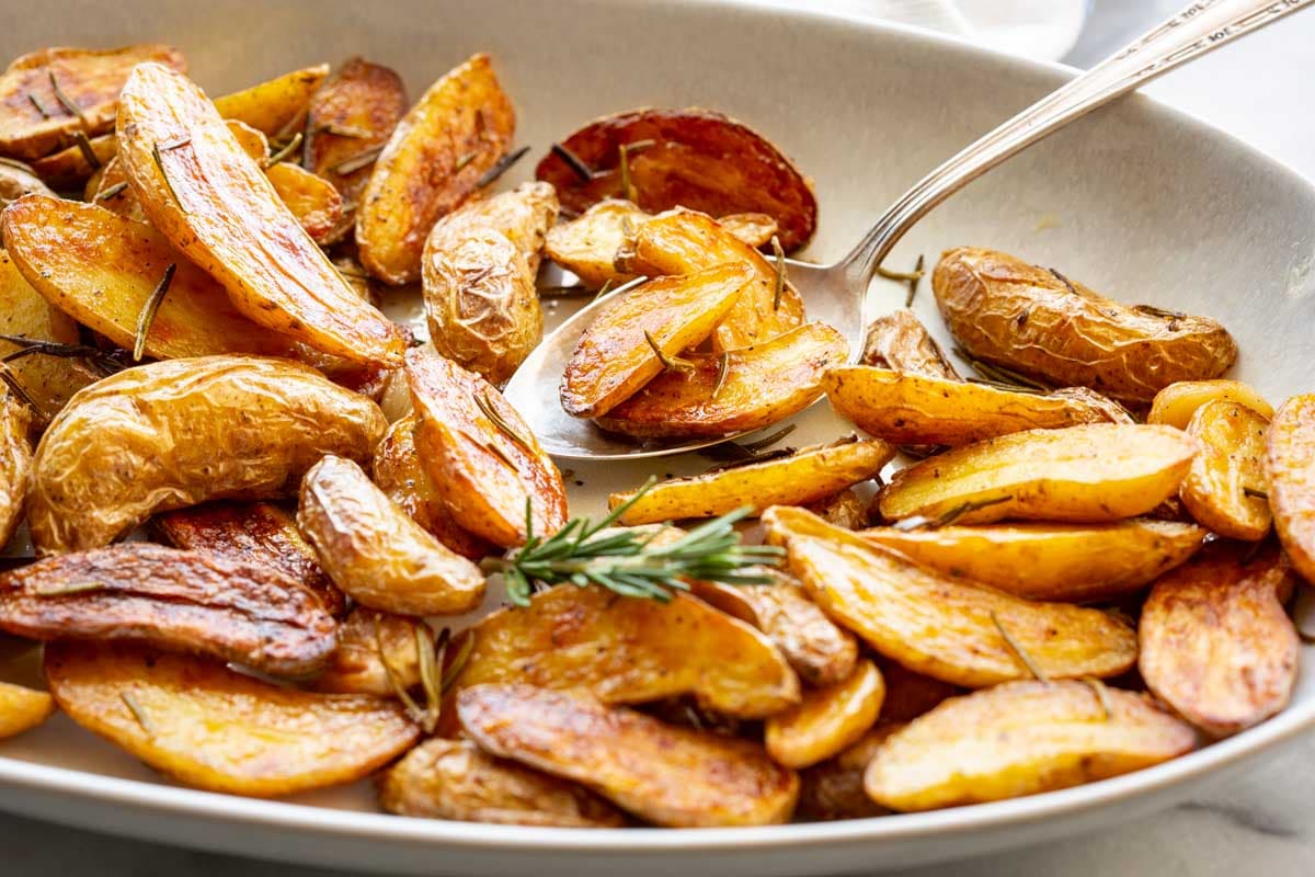Easy Roasted Fingerling Potatoes