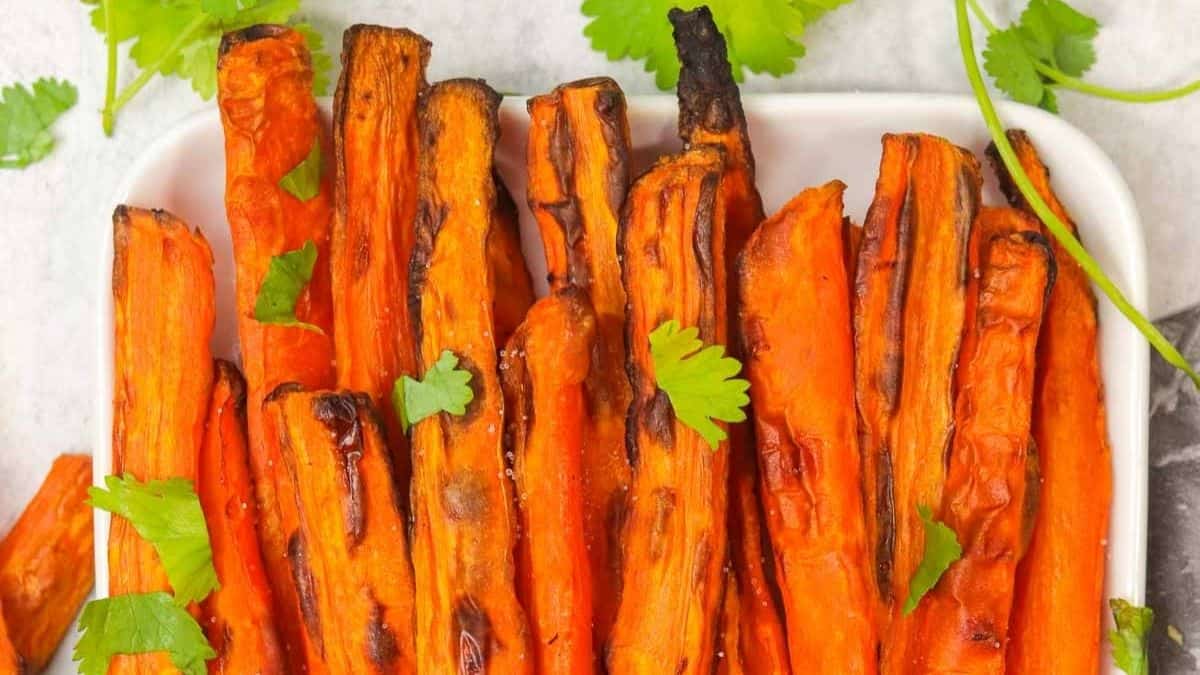 Perfectly Roasted Air Fryer Carrots