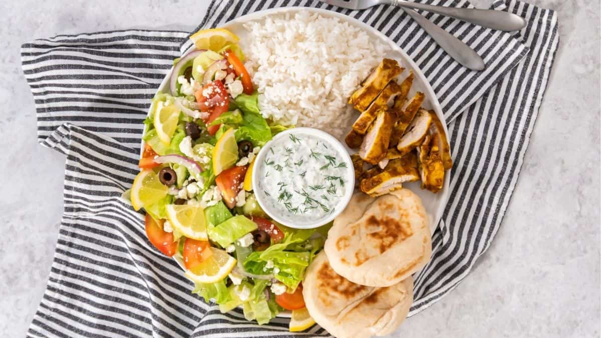Easy Chicken Shawarma Plate