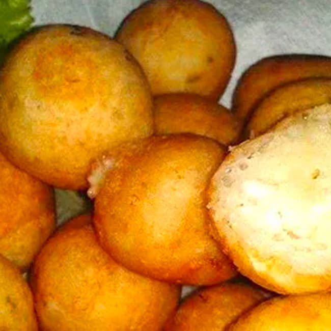 Bolinho de Mandioca ou Aipim