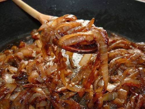 Aprenda a Fazer Cebola Caramelizada