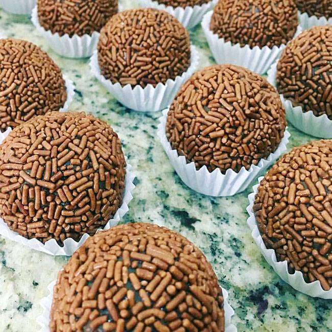 Brigadeiro com Leite Condensado