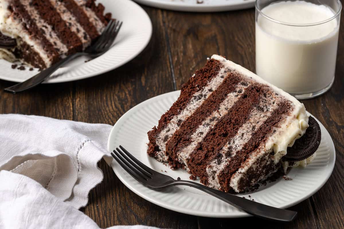 Cookies and Cream Cake