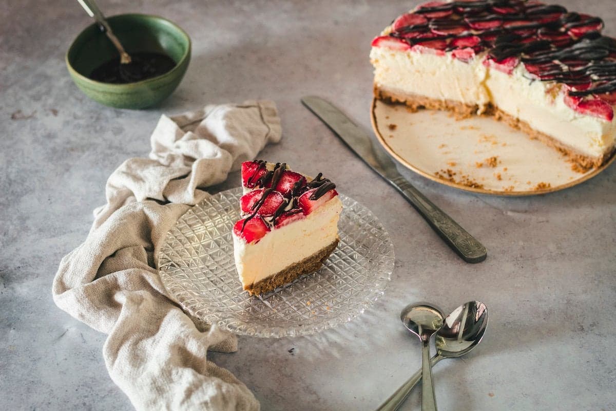 Chocolate Covered Strawberry Cheesecake