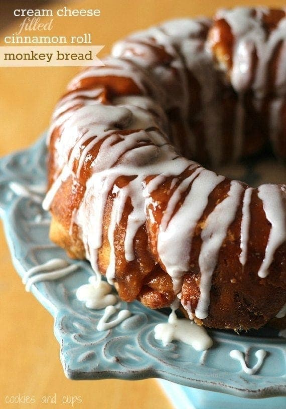 Cinnamon Roll Monkey Bread