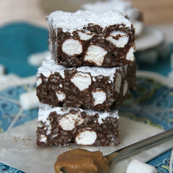 Puppy Chow Krispie Treats