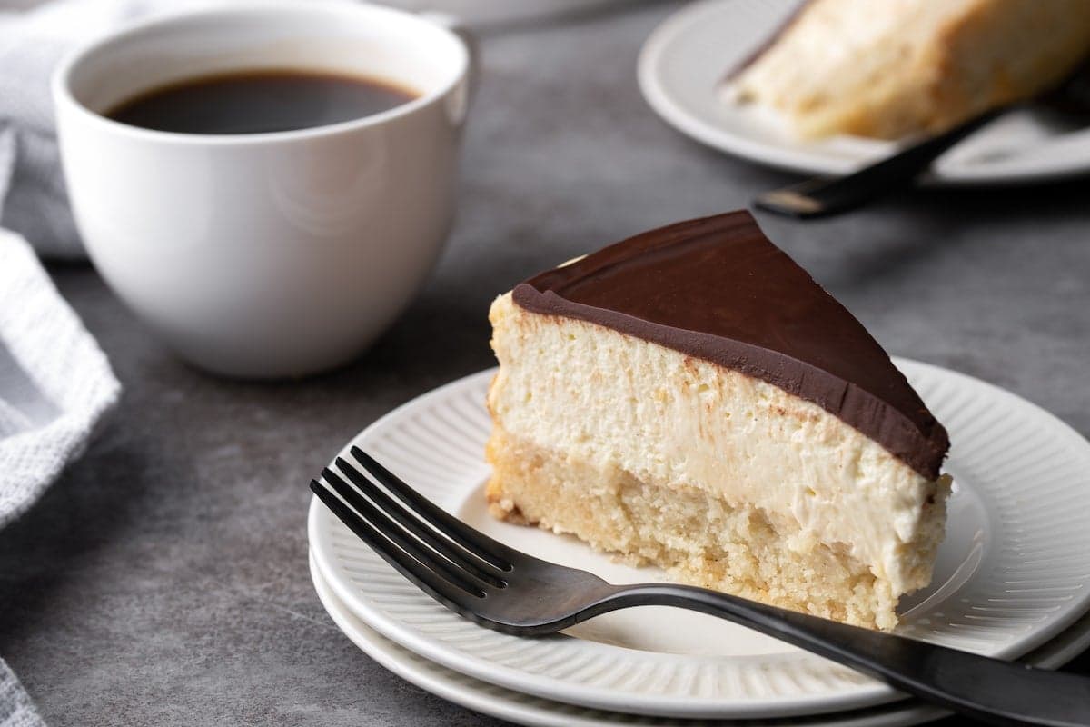 Boston Cream Pie Cheesecake