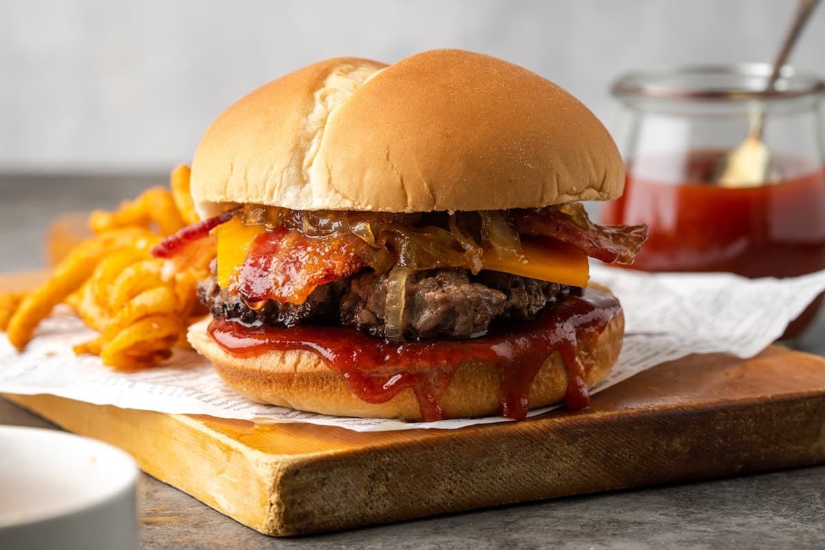 Candied Bacon Cheddar Burger