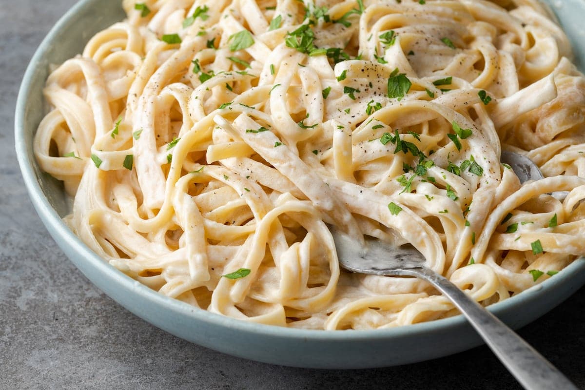 Simple Fettuccine Alfredo
