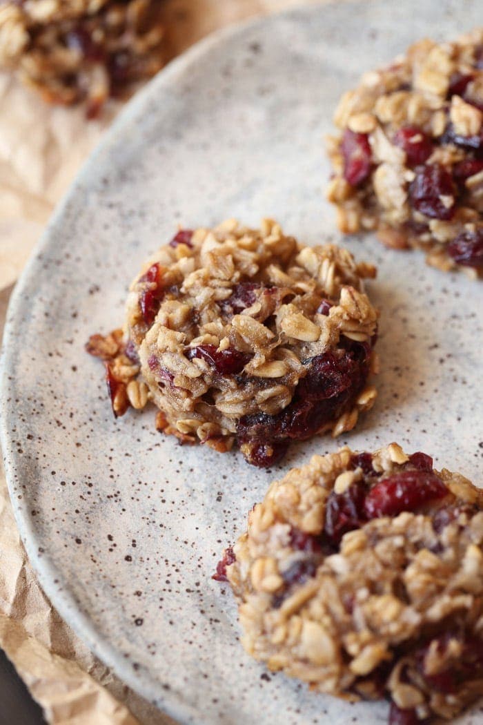 Healthy Banana Oatmeal Cookies