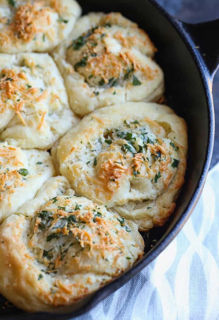 Parmesan Garlic Biscuit Rolls