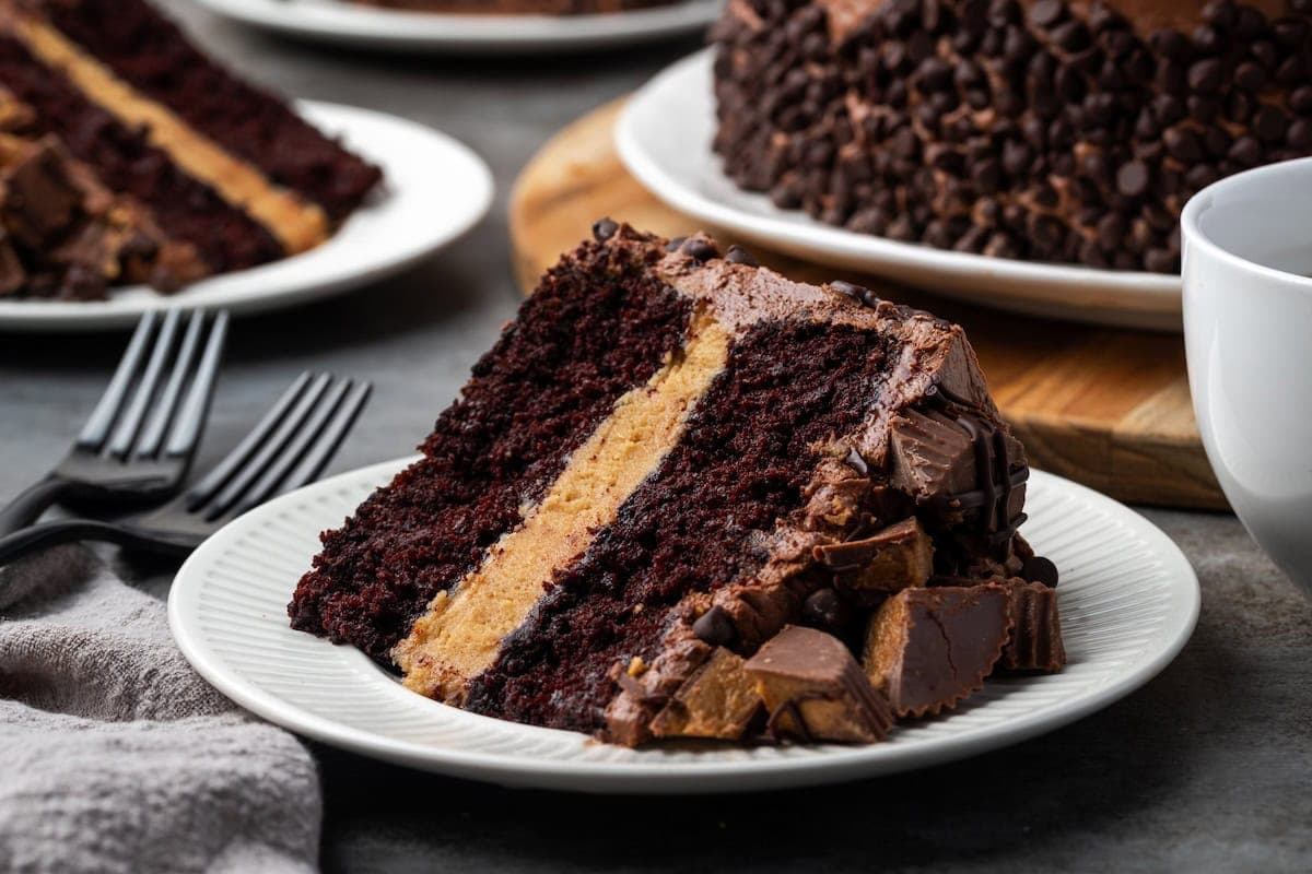 Insane Reese's Cake