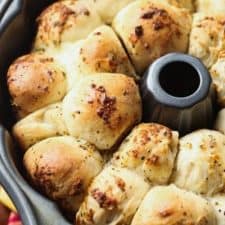 Cheese Stuffed Garlic Pull-Apart Bread