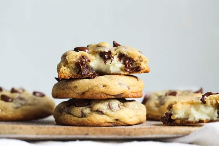 Chocolate Chip Cheesecake Cookies