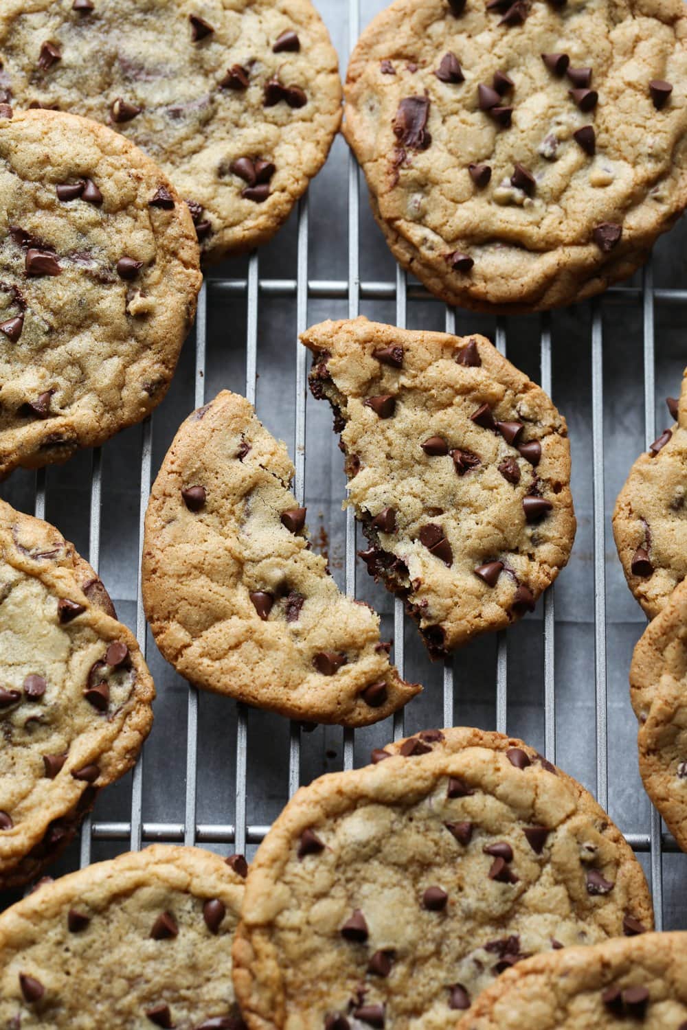 Crispy Chewy Chocolate Chip Cookies