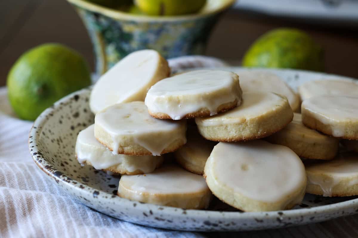 Easy Lime Shortbread Cookies