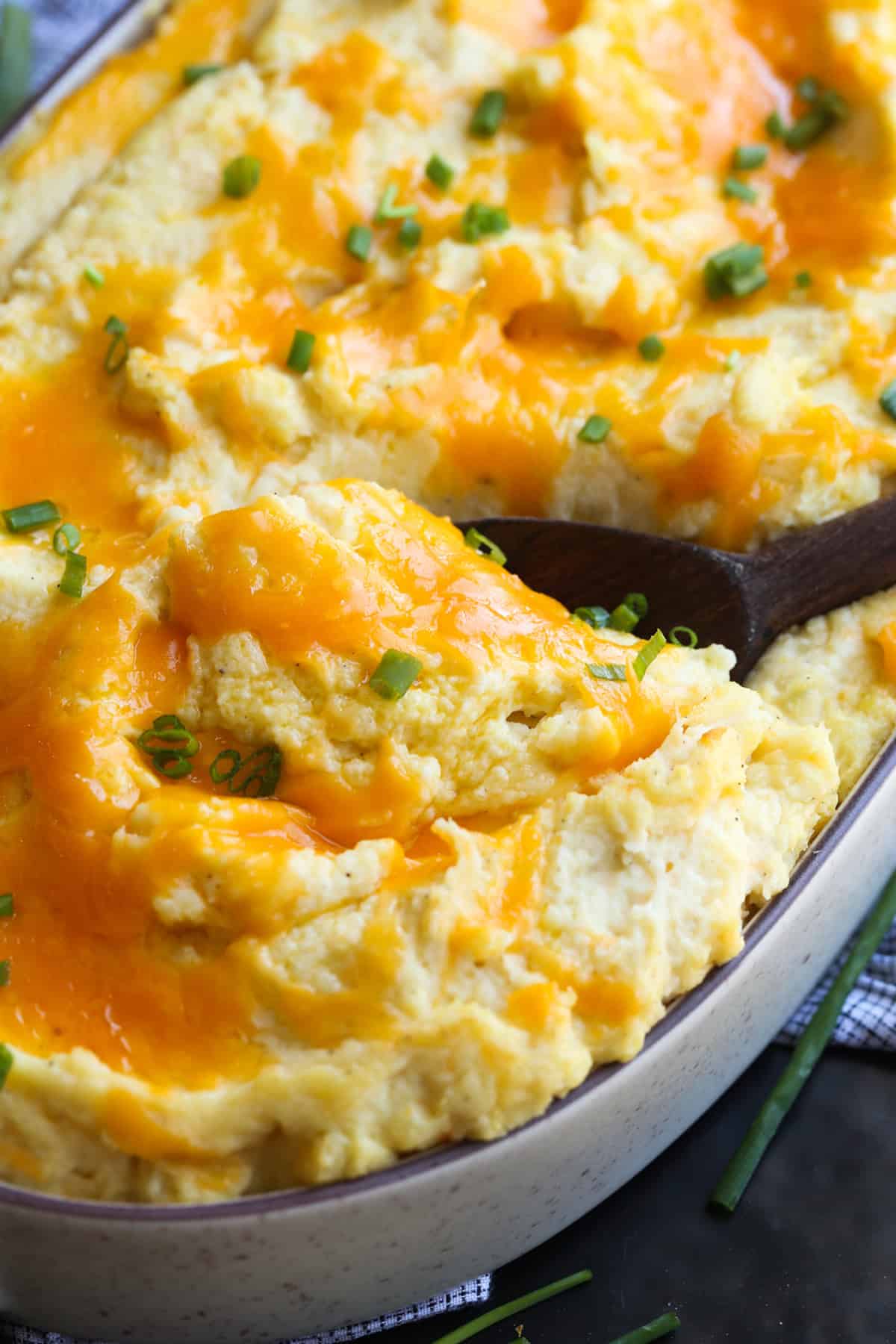 Cheesy Baked Mashed Potatoes
