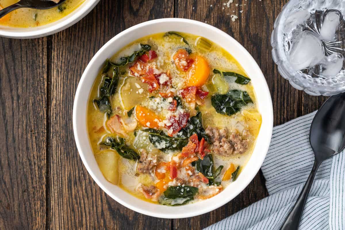 Zuppa Toscana (Tuscan Kale Soup)