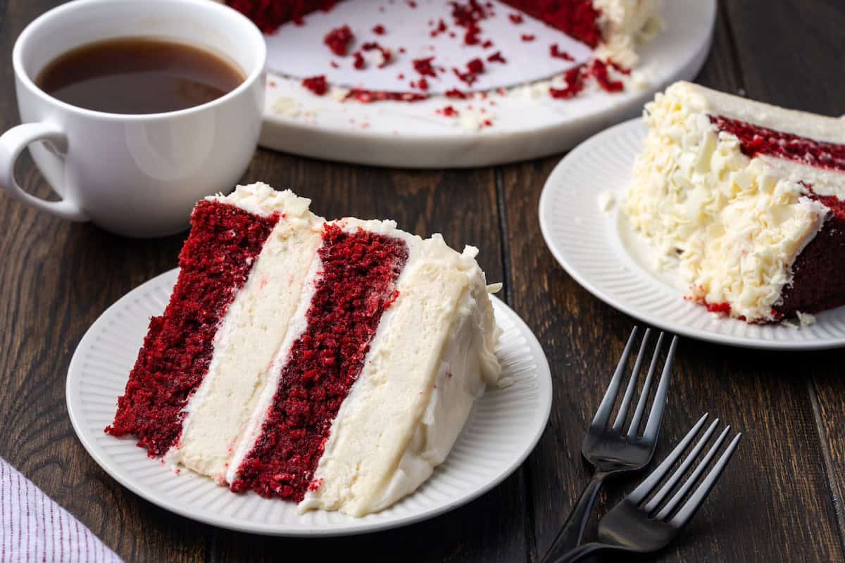 Red Velvet Cheesecake