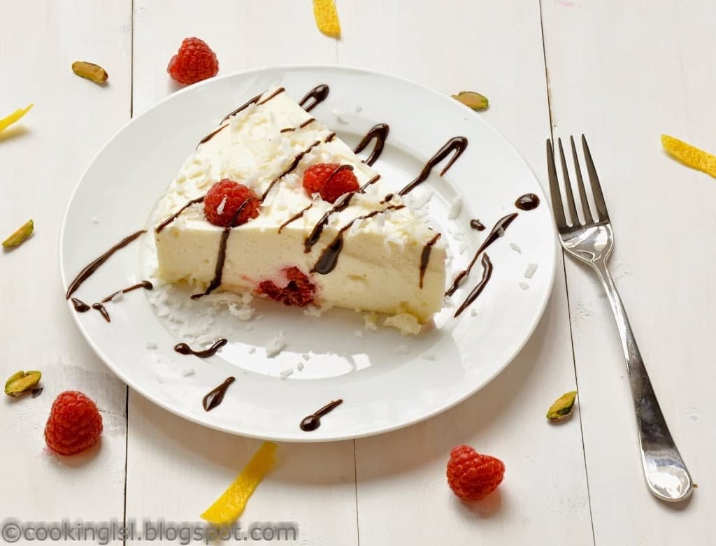 Yogurt Gelatin Parfait With Raspberries