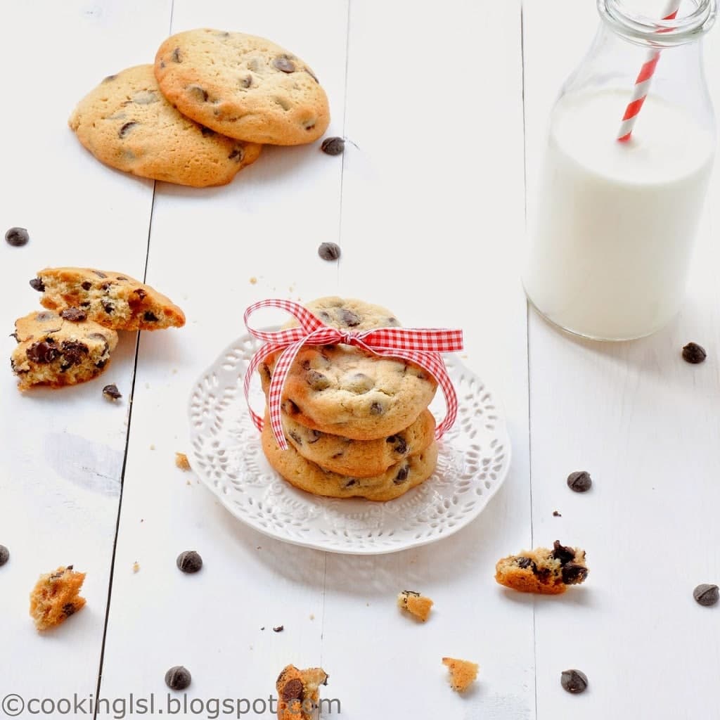 Soft And Chewy Chocolate Chip Cookies With Coconut Oil