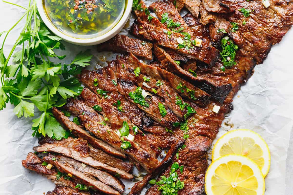 Grilled Skirt Steak With Chimichurri