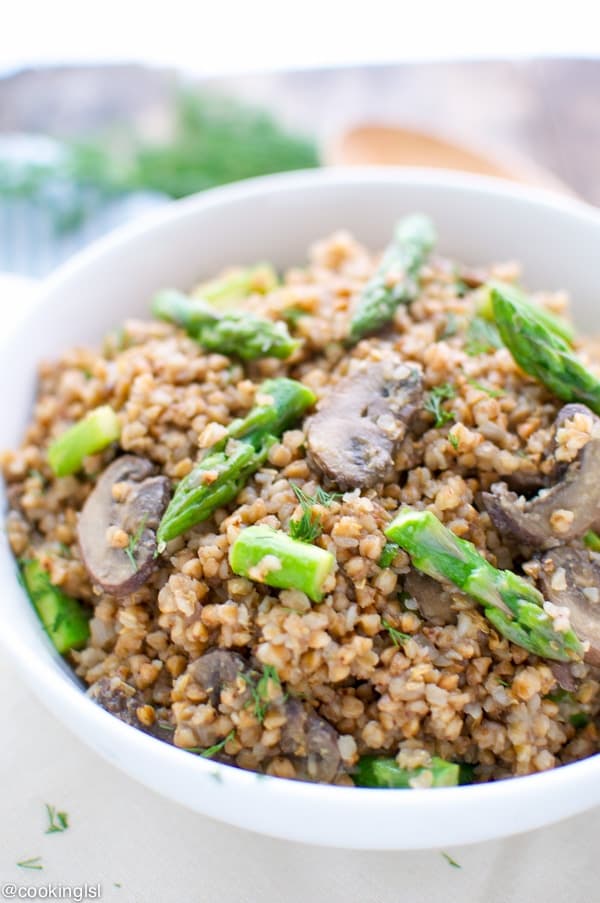 Buckwheat With Mushrooms And Asparagus