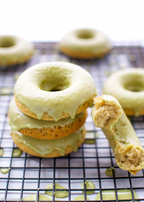 Matcha Baked Donuts With Matcha Glaze