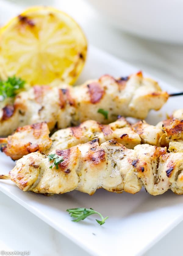 CHICKEN SKEWERS WITH CABBAGE SLAW