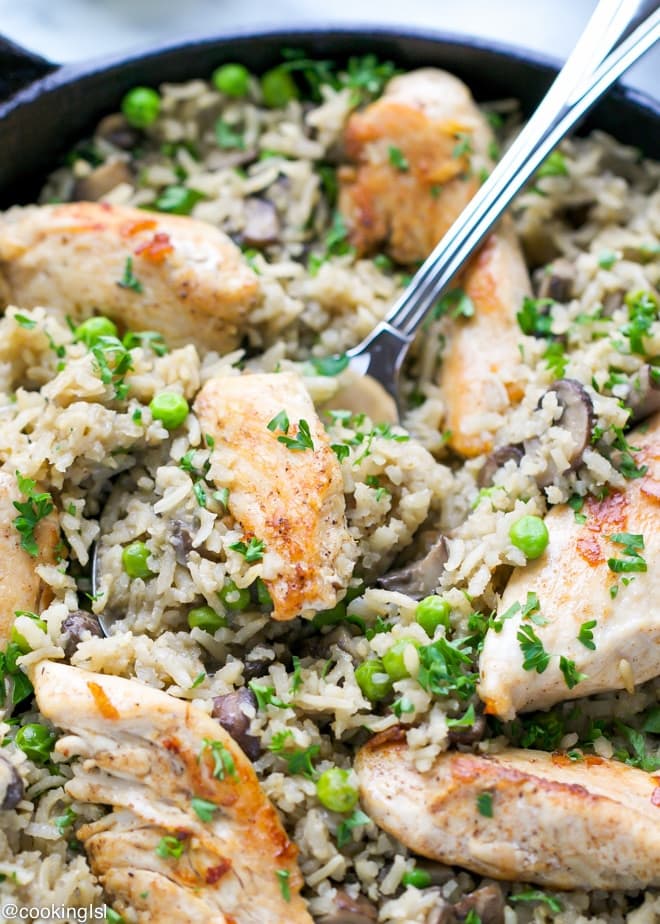 One Pan Chicken And Brown Rice With Vegetables