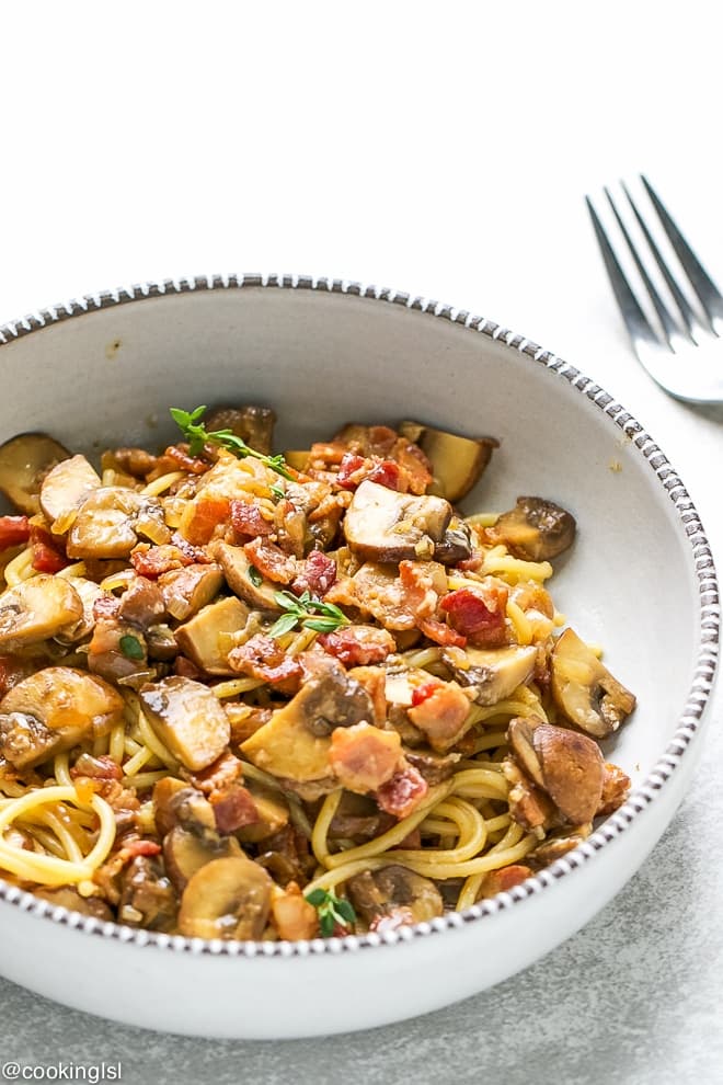 BALSAMIC MUSHROOM BACON PASTA RECIPE