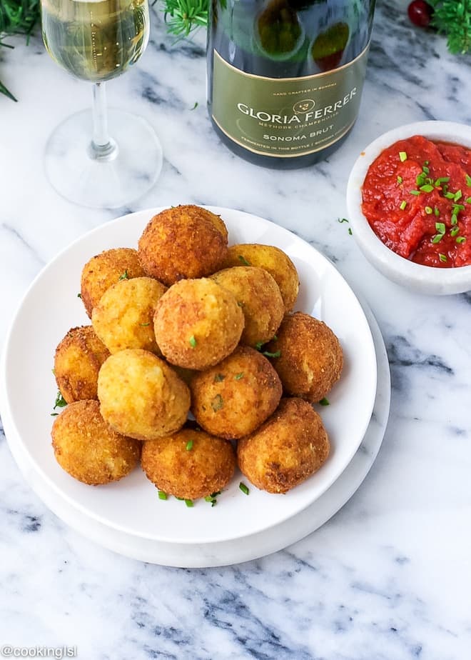 BRIE STUFFED ARANCINI RECIPE