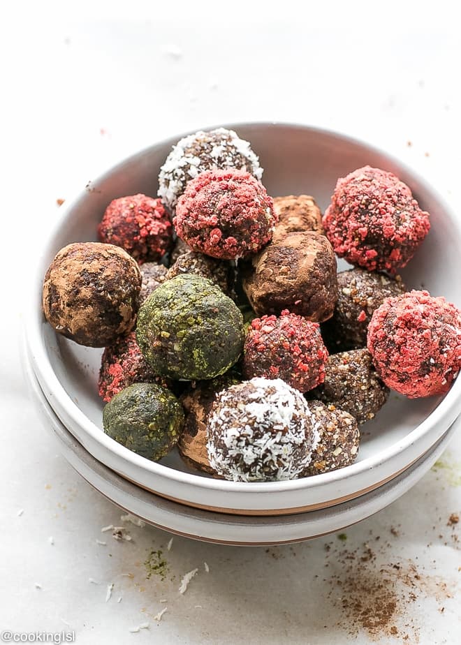 RAW PRUNE AND MACA TRUFFLES RECIPE