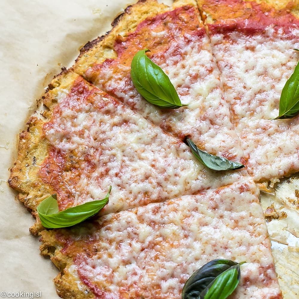 Easy Cauliflower Pizza Recipe