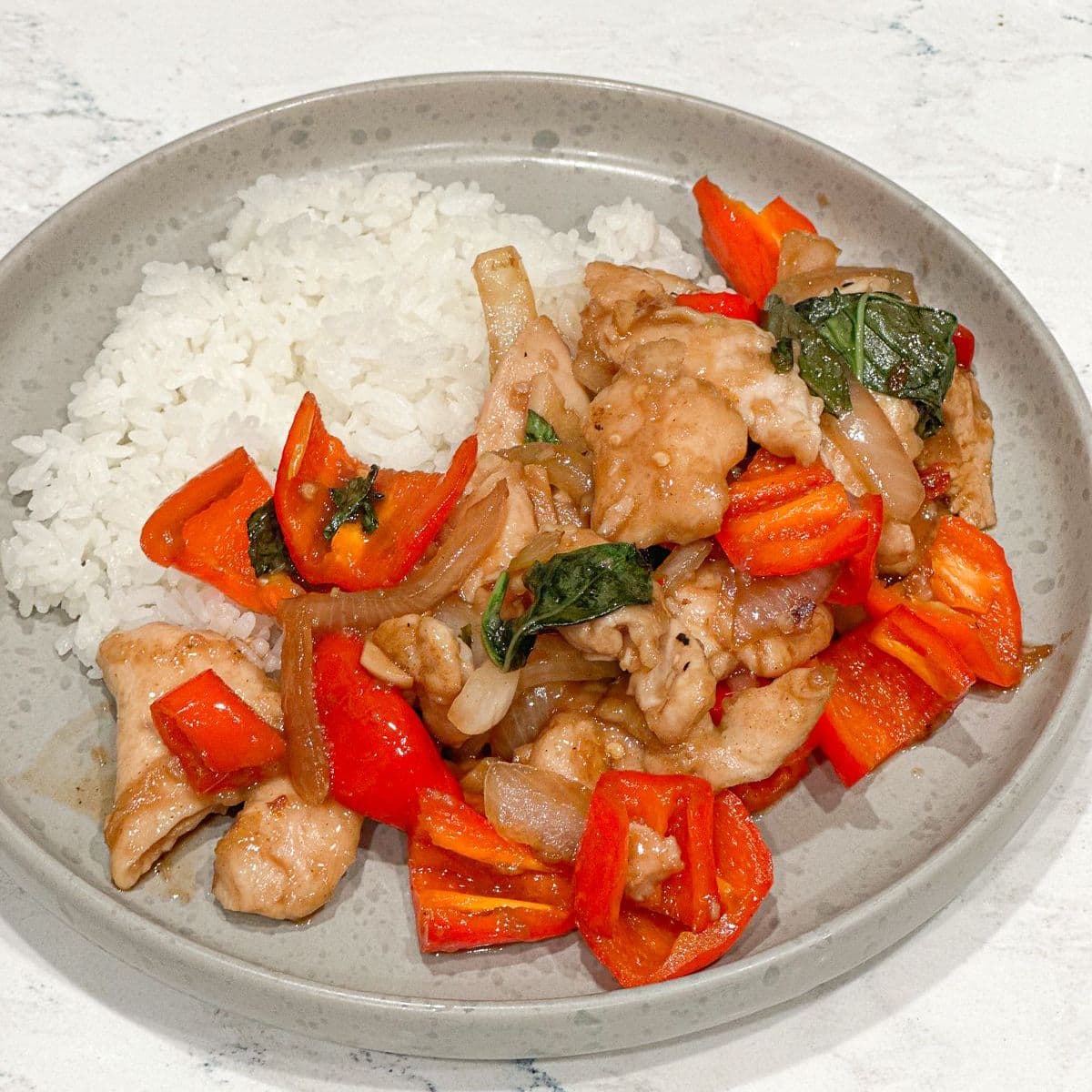 Spicy Thai Basil Chicken