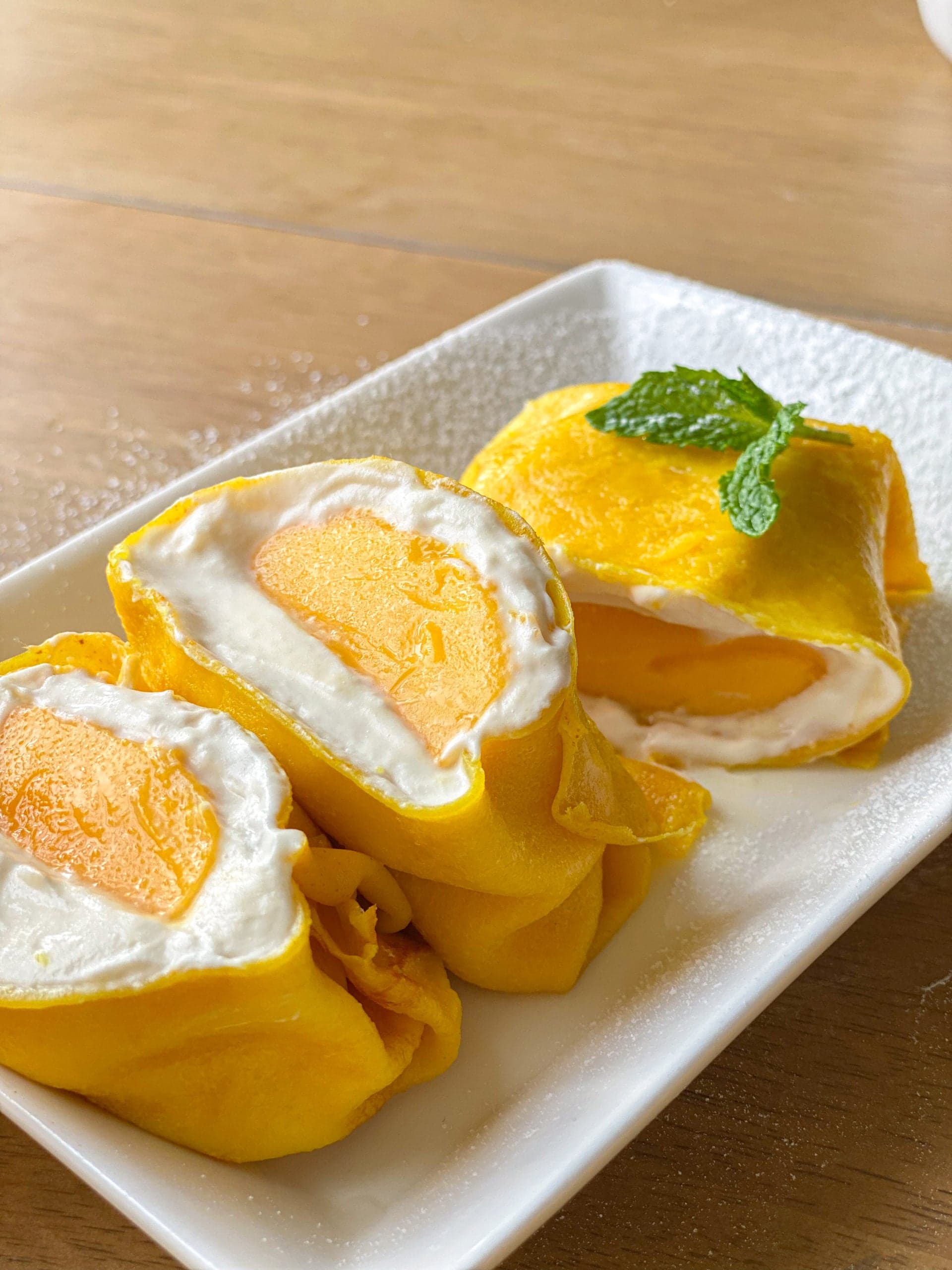 Mango Pancake - Hong Kong Style