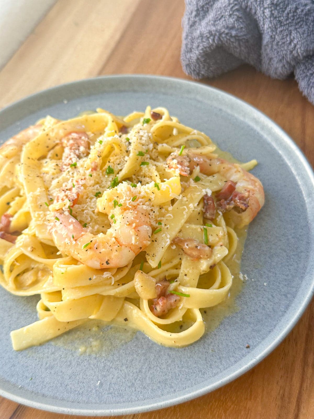 Fettuccine Carbonara with Shrimp