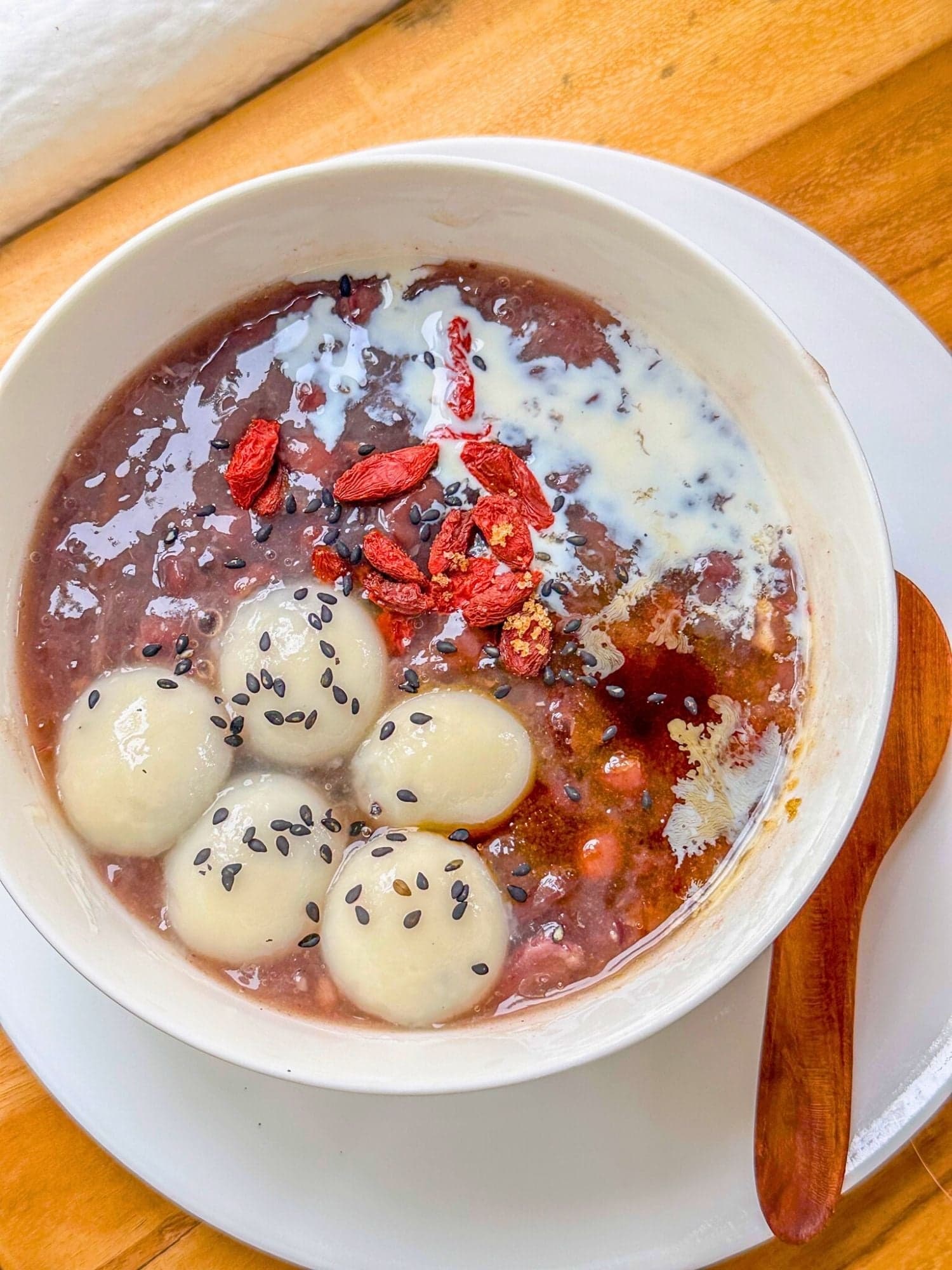 Red Bean Soup with Tang Yuen