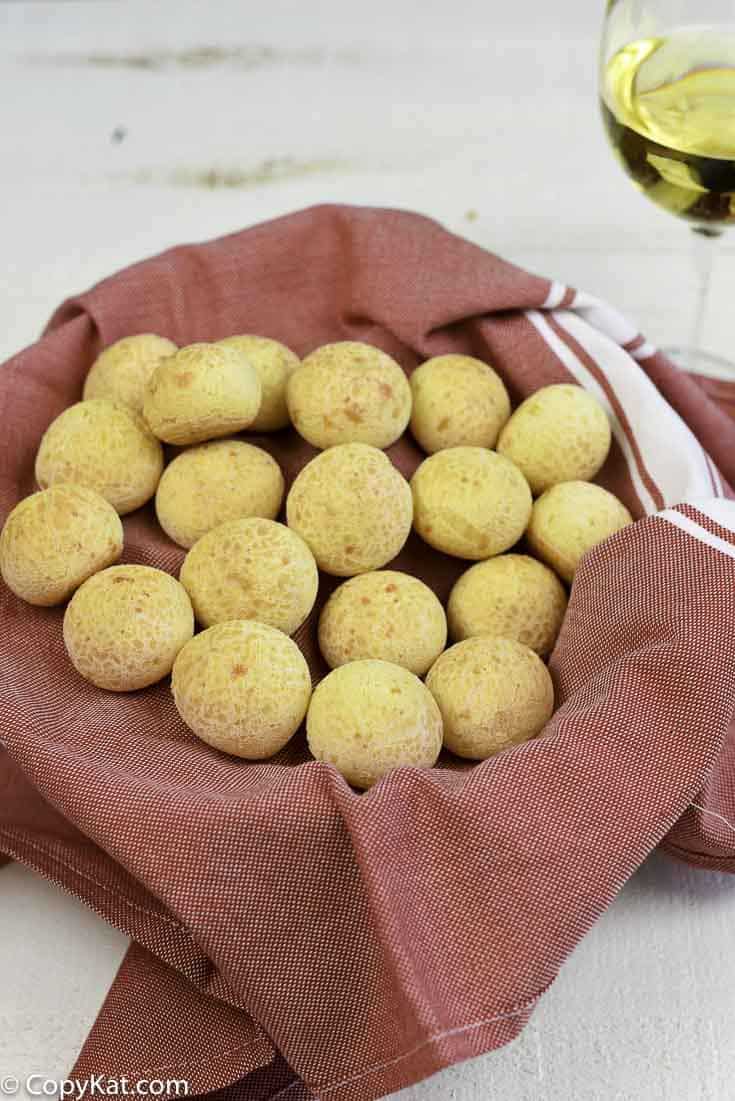Authentic Fogo de Chao Brazilian Cheese Bread