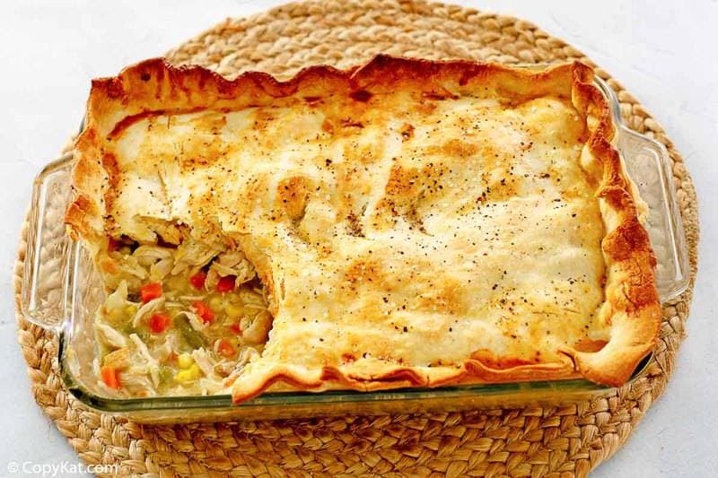 Easy Chicken Pot Pie Recipe with Frozen Vegetables